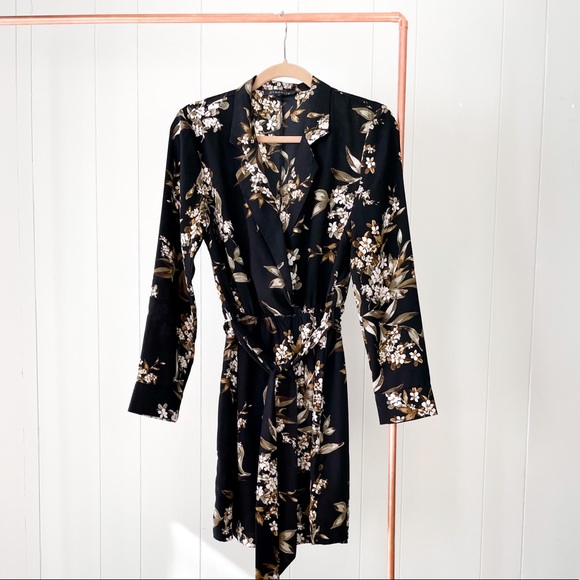 Dynamite Dresses & Skirts - Sz M Floral Slip-over Dress